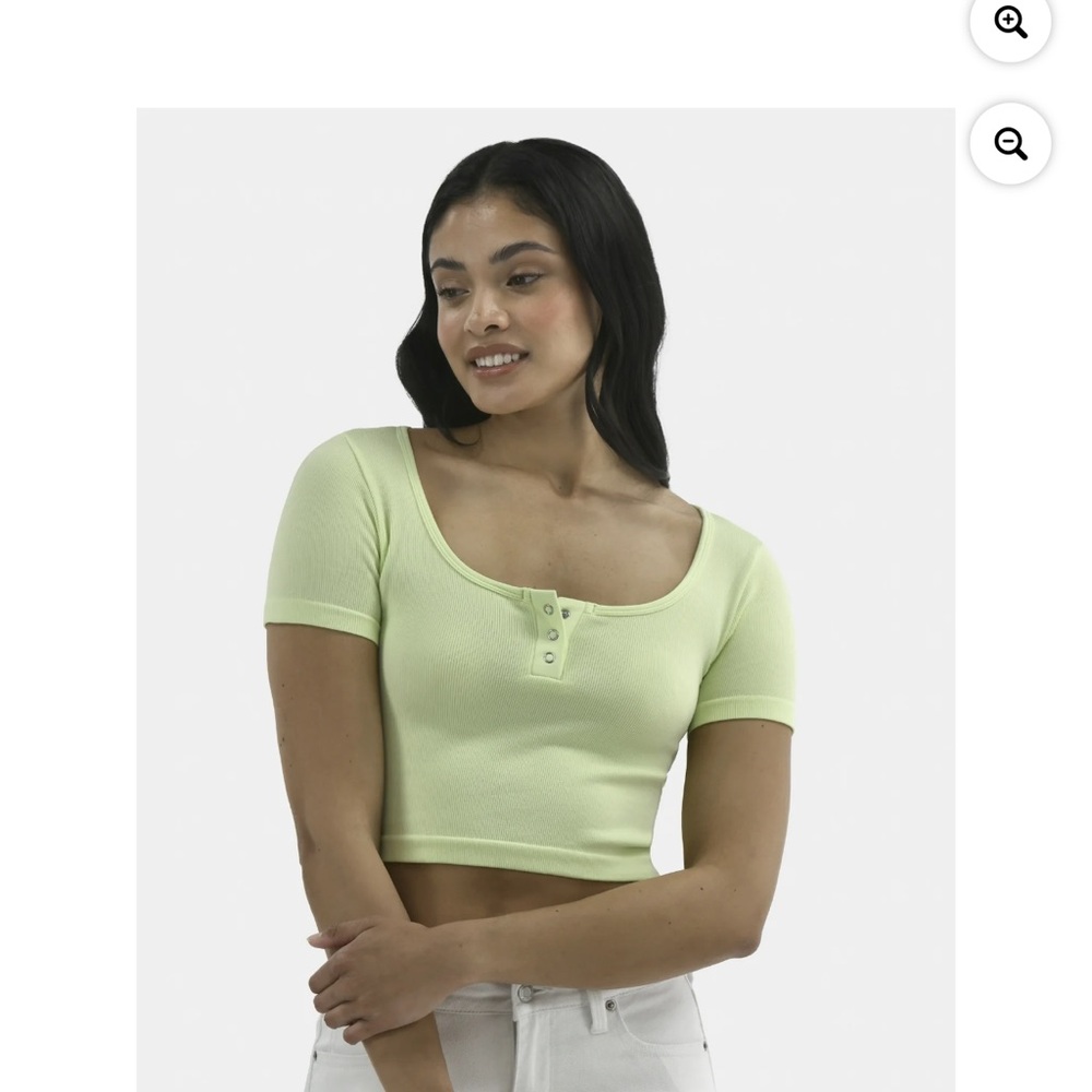 No Boundaries Light Green Ribbed Crop Top XS (0-2) - Picture 1 of 6